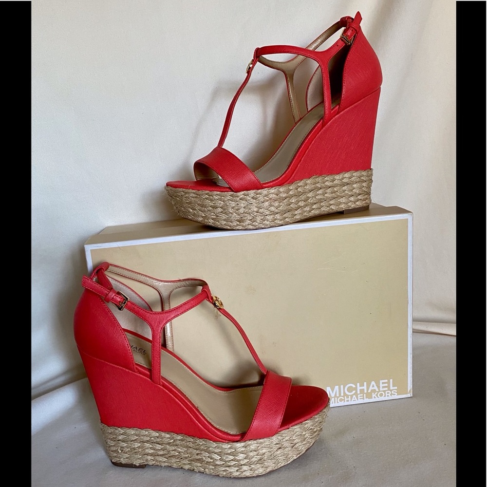 Michael Michael Kors Kerri T-strap Wedge
